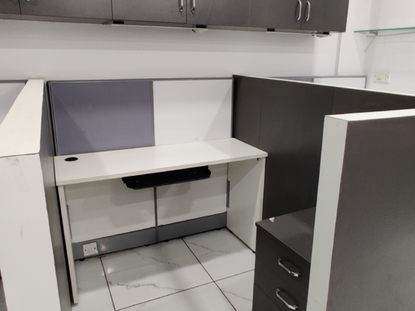 Plug and play office space for rent in Infantry Road Bangalore
