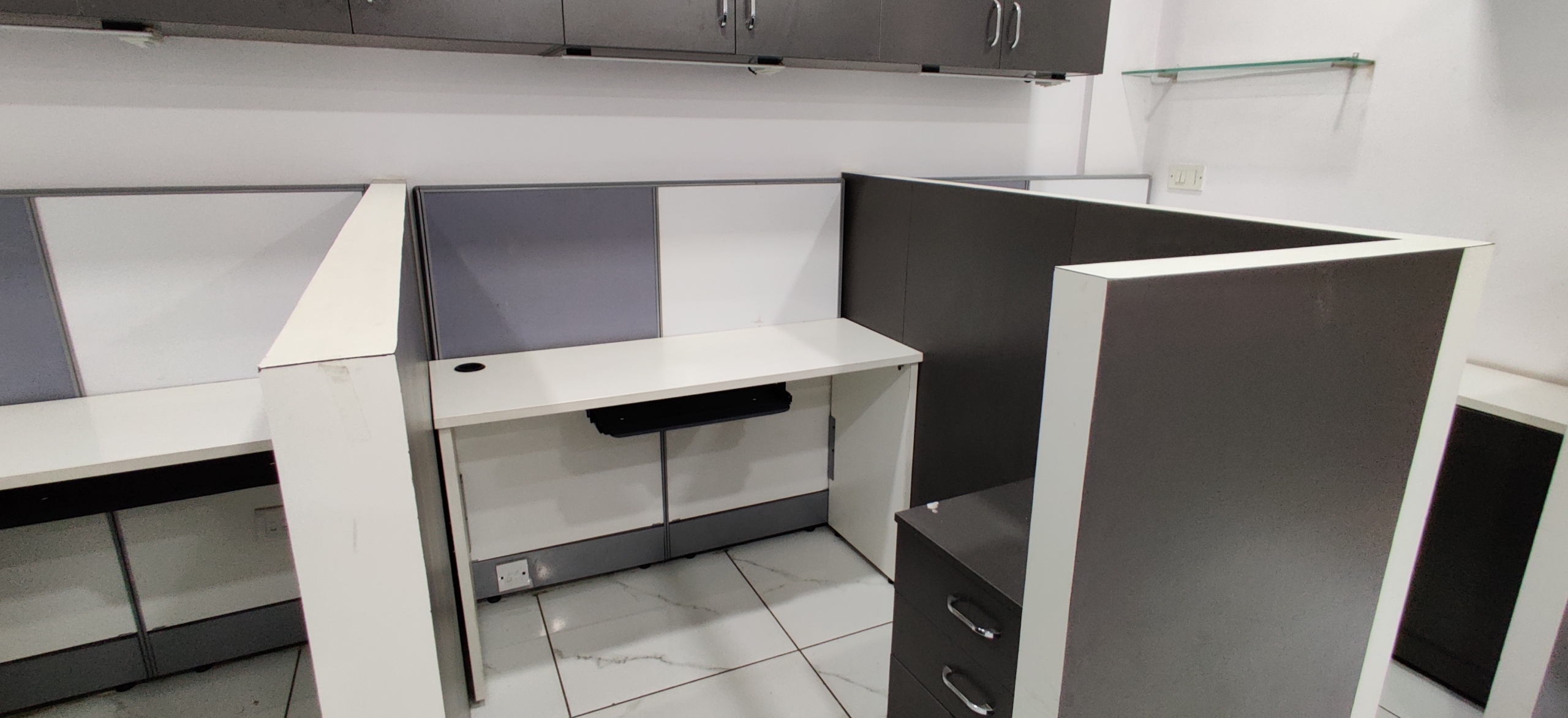 Plug and play office space for rent in Infantry Road Bangalore