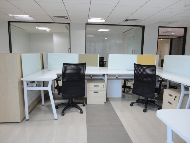 plug and play office space in Residency Road